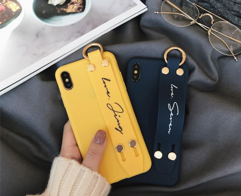 7 Cool and Unusual iPhone 12 and iPhone 12 Pro Cases - Design Swan