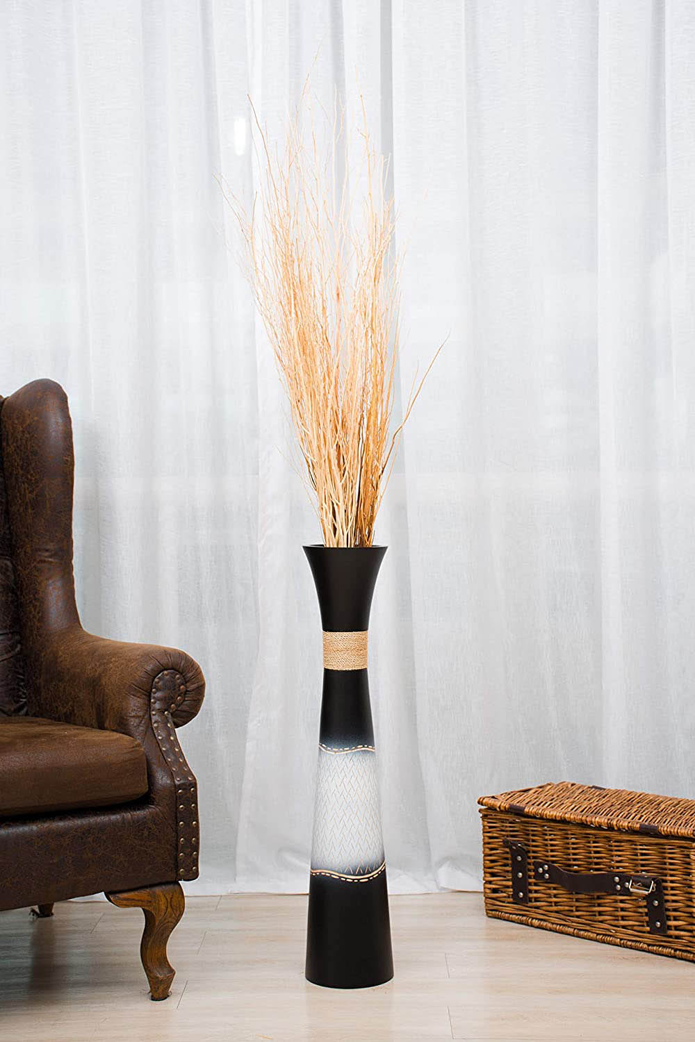 9 Gorgeous Floor Vase Designs to Spice Up Your Home - Design Swan