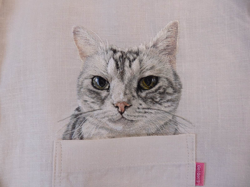 Artist Hiroko Kubota Embroiders Popular Internet Cats on Shirts at