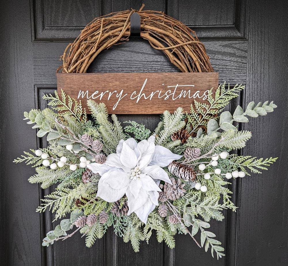 Neutral Winter Wreath 