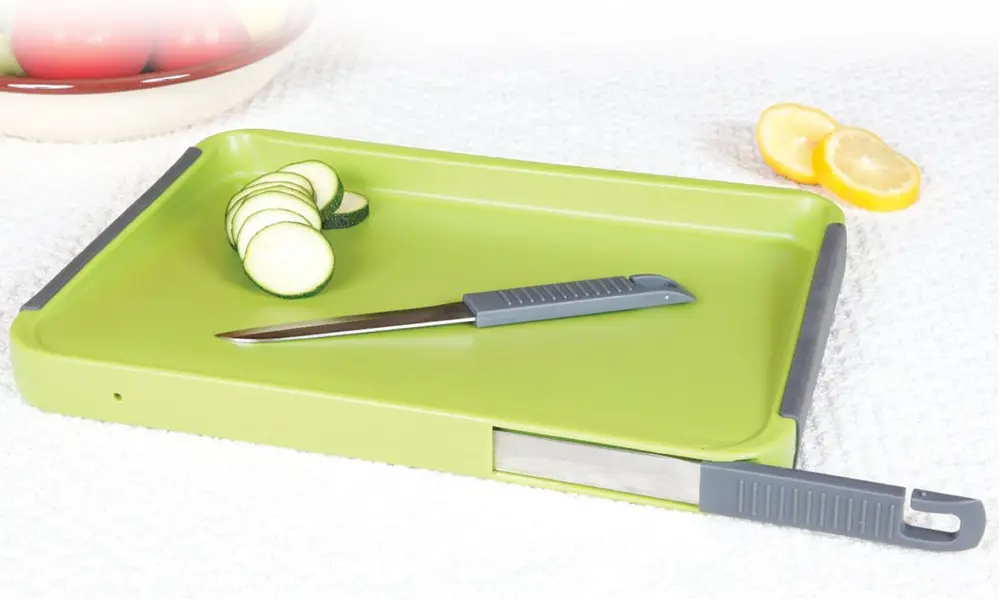 5 In1 Camping Cutting Board For Kitchen Plastic Cutting Board Set with  Bottle Opener, Peeler, Kitchen Knife, Serving Tray, Cutting Board,  Dishwasher