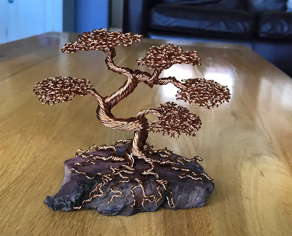 Crafting Nature: The Artistry of Bonsai Wire Sculptures - Design Swan